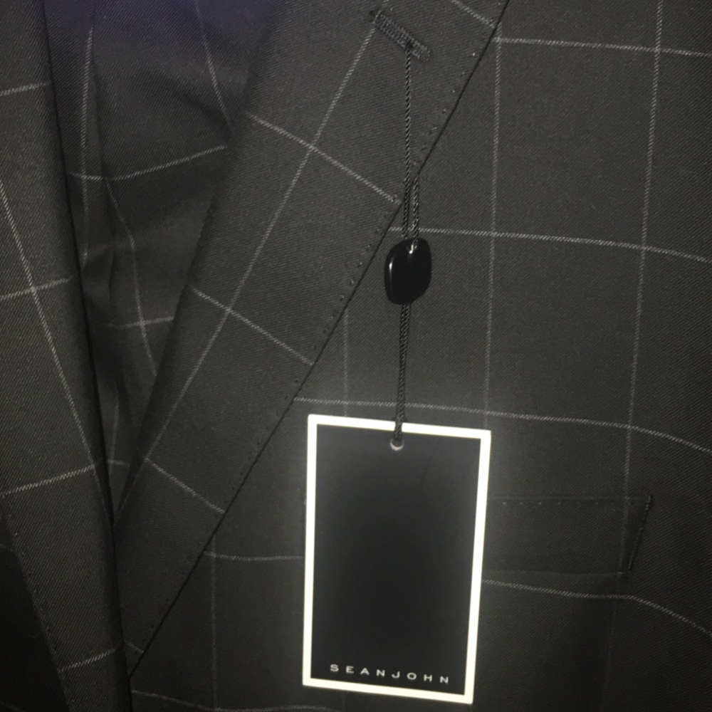Brand new SeanJohn Black Suit